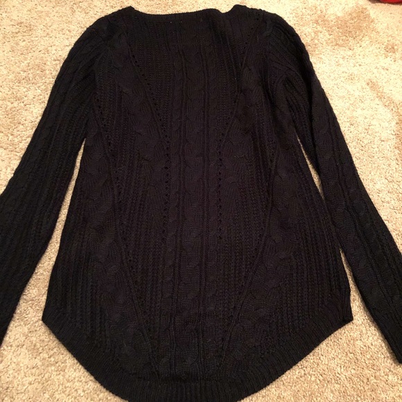 black sweater - Picture 2 of 3